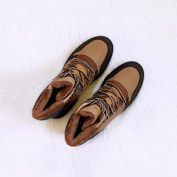 Timberland Women’s Cortina Valley Waterproof Warm Lined Wheat Boots - Picture 5 of 7